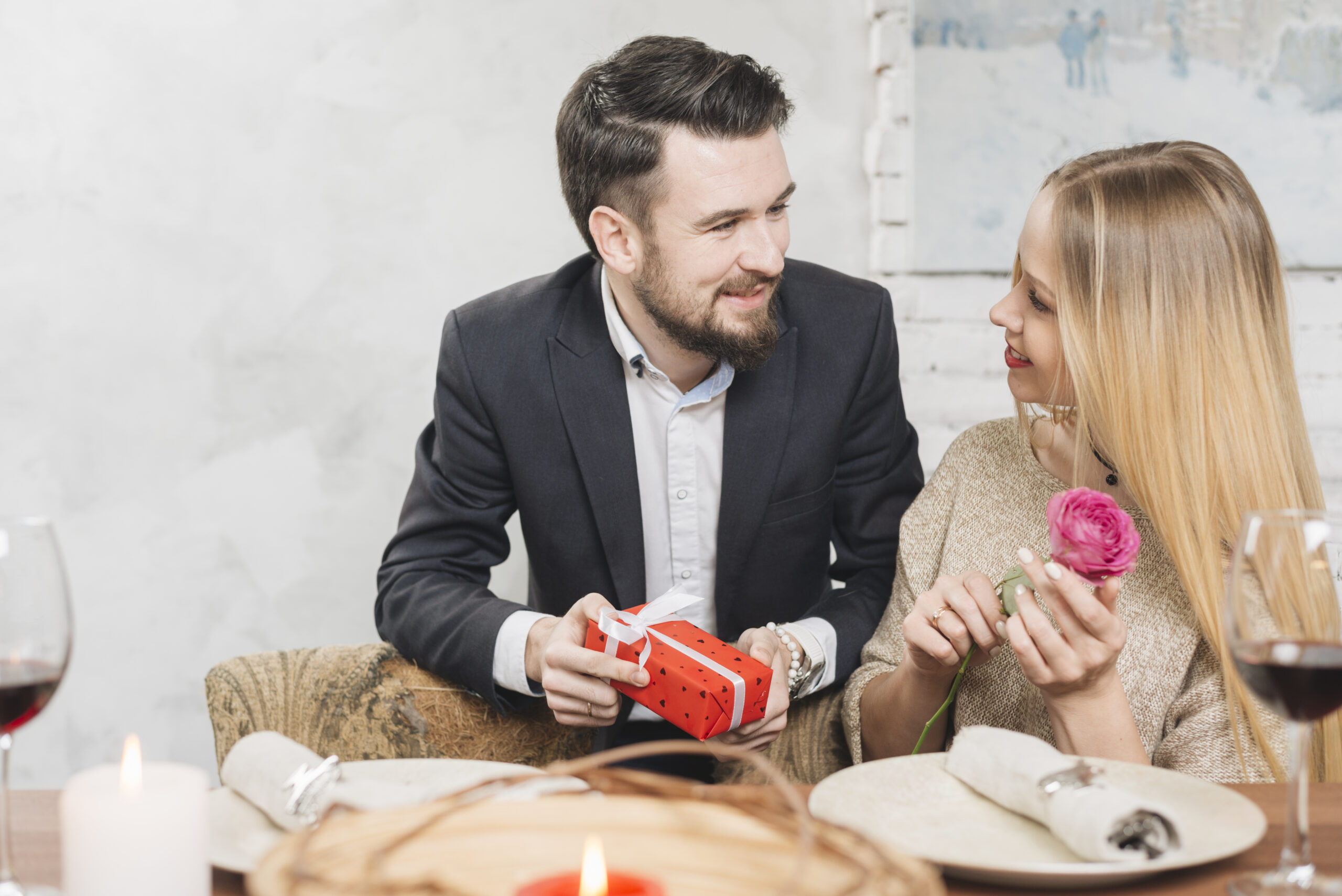 Wedding Gift Ideas for Every Budget: Celebrate Love, Find the Perfect Gift